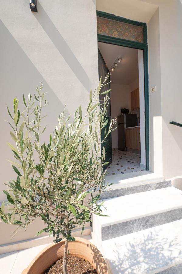 Sunny Yard Apartments Poros Town Exterior foto