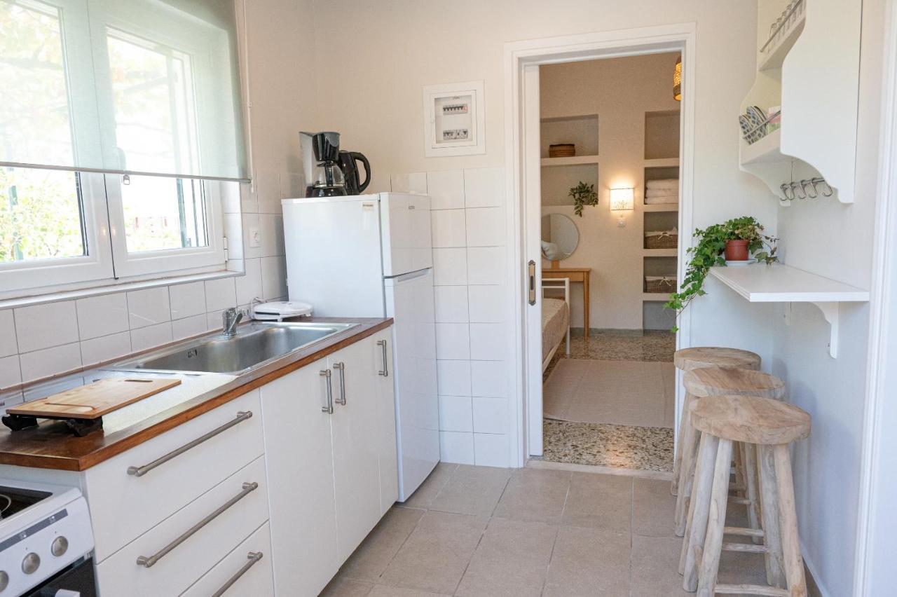 Sunny Yard Apartments Poros Town Exterior foto