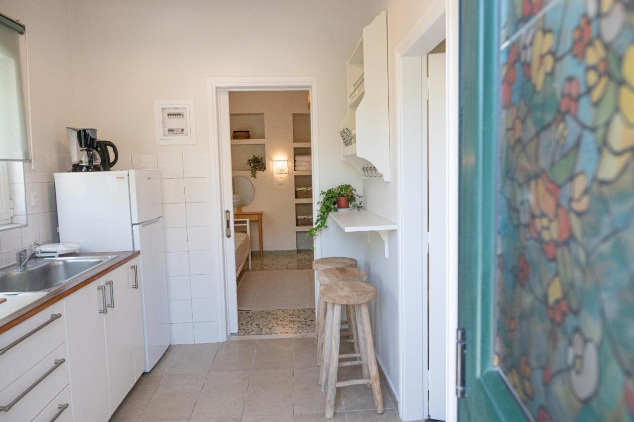 Sunny Yard Apartments Poros Town Exterior foto